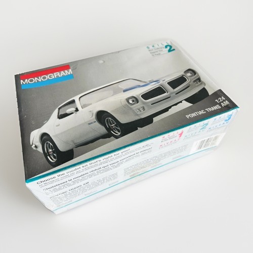 Monogram oltimer pontiac - oltimer,